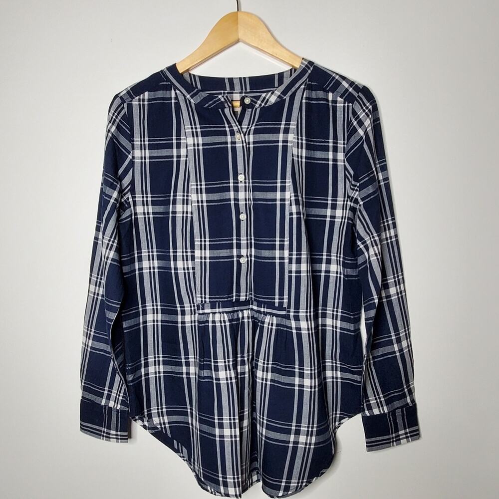 Ann Taylor LOFT Lightweight plaid Cotton shirt Size Medium